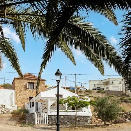 114 La Ladera Rural House By Sunkeyrents Holiday home *
