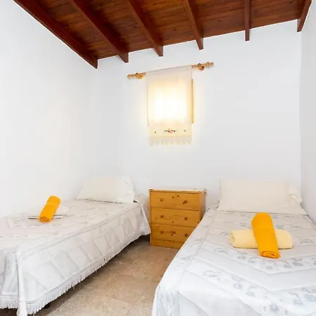Holiday home 114 La Ladera Rural House By Sunkeyrents Pajara (Fuerteventura)